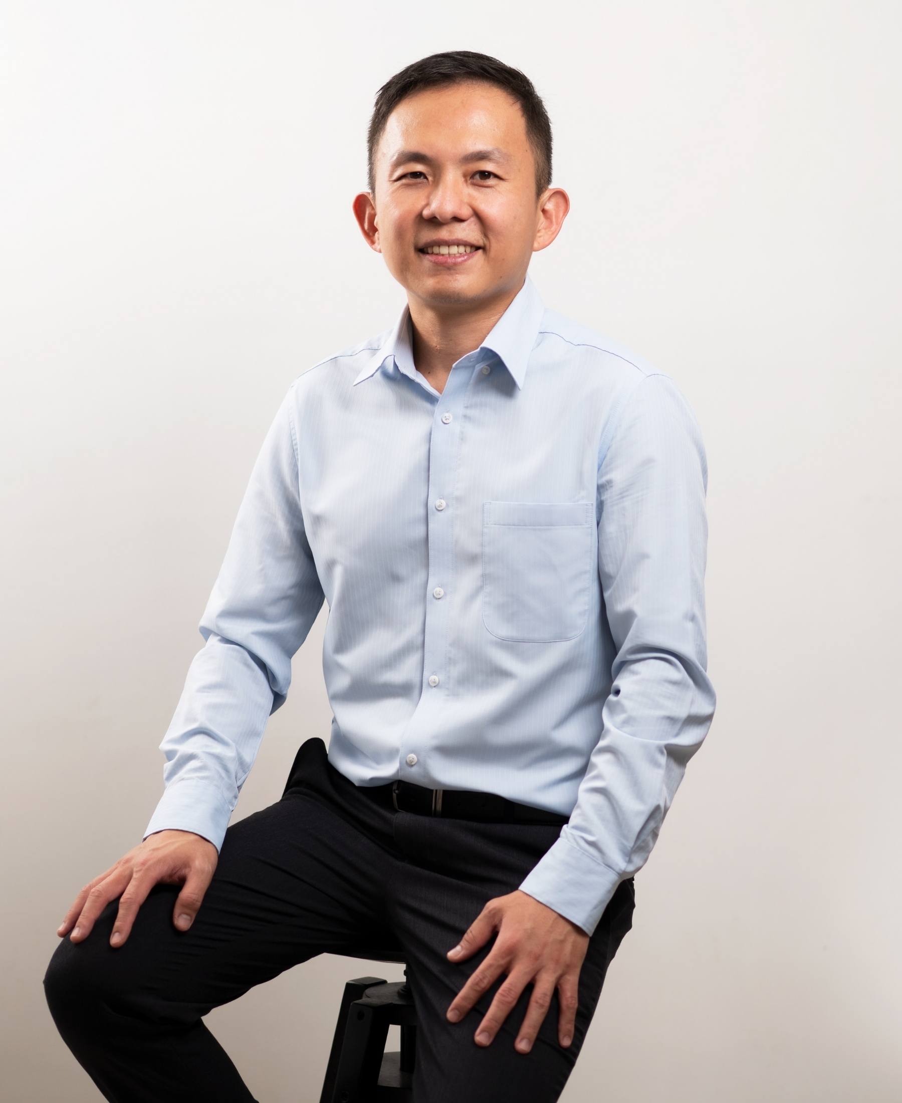 Dr. Low Kok Phin